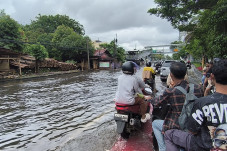 Banjir di Jalan Daan...