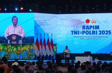 Prabowo Ungkap Ciri...