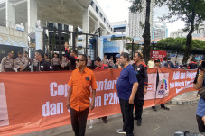 Demo Kedubes Malaysia,...