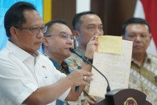Istana Bantah Isu Pemprov...