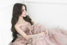 Rilis Lagu Nyaman, Agatha...