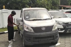 Kesulitan Beli Mobil...