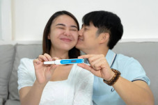 Hamil Anak Pertama,...