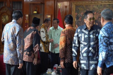 Kumpulkan Panglima hingga...