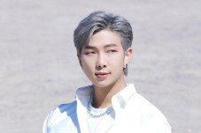 RM BTS Curhat Kartu...