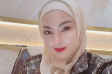 Media Sosial Kian Bising,...