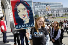 Menakar Peluang Kamala...