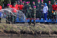 Dankormar Panen Ikan...