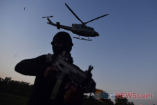 TNI AL Gelar Latihan...