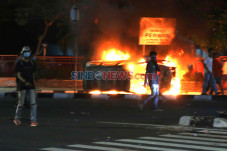 Demo Tolak Omnibus Law...