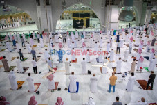 Kembali Dibuka Arab...