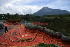 Menikmati Objek Wisata...