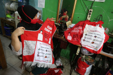 Kreatif, Siti Zahro...