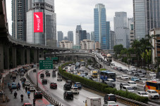 PSBB Transisi Diperpanjang,...