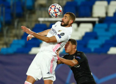 Borong Dua Gol, Benzema...