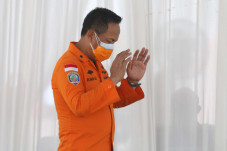 Basarnas Terus Lakukan...