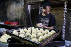 Alokasi Anggaran Untuk...