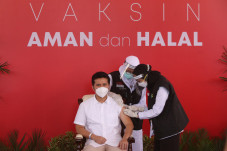 Wagub Emil Dardak Jadi...