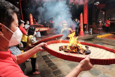 Tradisi Ritual Toa Pek...