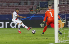 Borong Tiga Gol, Mbappe...