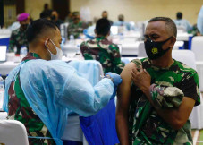 Ribuan Prajurit TNI...