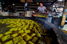Harga Kedelai Terus...