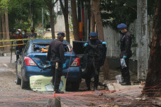 Pasca Ledakan, Polisi...