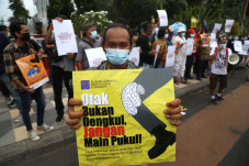 Wartawan Surabaya Disekap...