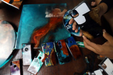 Kerajinan Berbahan Resin...