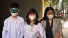 Alami KDRT, Yuyun Sukawati...