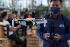 Drone DJI Kuasai Pasar...