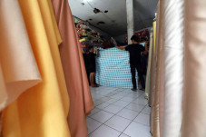 Pedagang Berharap Permintaan...