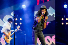 Slank Meriahkan Panggung...