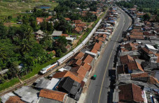 Suasana Sepi di Jalur...