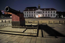 Kawasan Kota Tua Tutup...