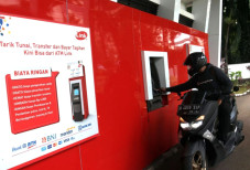 Himbara Permudah Transaksi...
