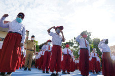 Bupati Hamim Pou Tinjau...