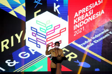 Kemenparekraf Luncurkan...
