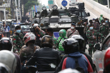 Dua Unit Panser TNI...