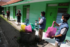 UM Surabaya Sediakan...