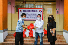 Gerkindo Peduli Bagikan...