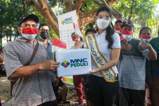 Junjung Kepedulian Sosial...