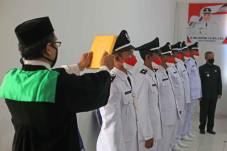 Pelantikan Kepala Desa...