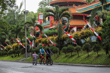 TMII Dibuka Terbatas...