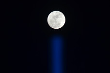 Fenomena Blue Moon di...