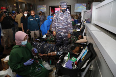 Ratusan Prajurit TNI...