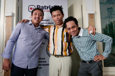 Momen Personel Warkopi...