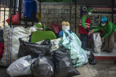 Target Pengolahan Sampah...