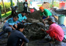 Taman Ecobrick Hiasi...