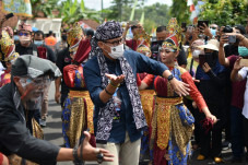 Melalui Program Desa...